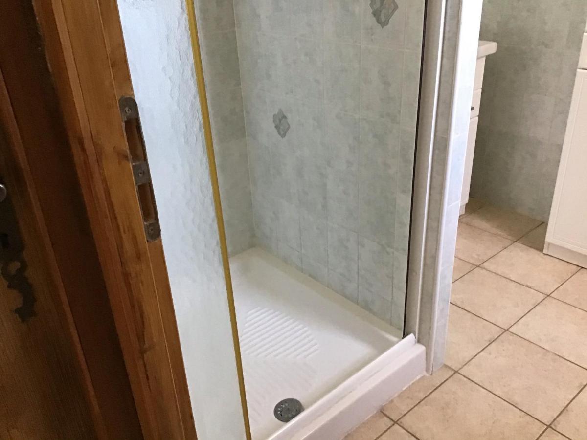 Gite Les Oliviers 10 Pers Piscine Au Calme 4 Etoiles Saint-Laurent-la-Vernede Luaran gambar